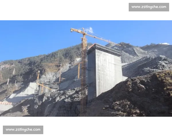 以稳扎稳打实现突破为目标全力冲击小组出线新征程奋力拼搏向前